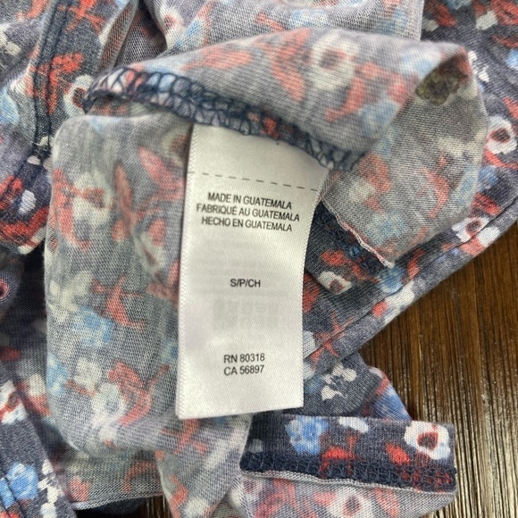 Lucky Brand Floral Faded Tee Size Small - Picture 7 of 8